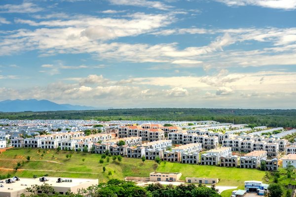 Welche innovativen Technologien nutzt de‑haus‑haus für umweltfreundliches Bauen?